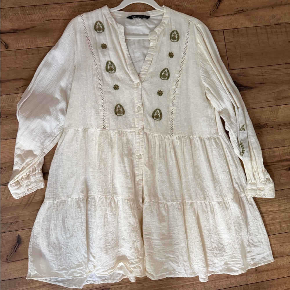Zara Cream Long Sleeve Dress with Green Accents